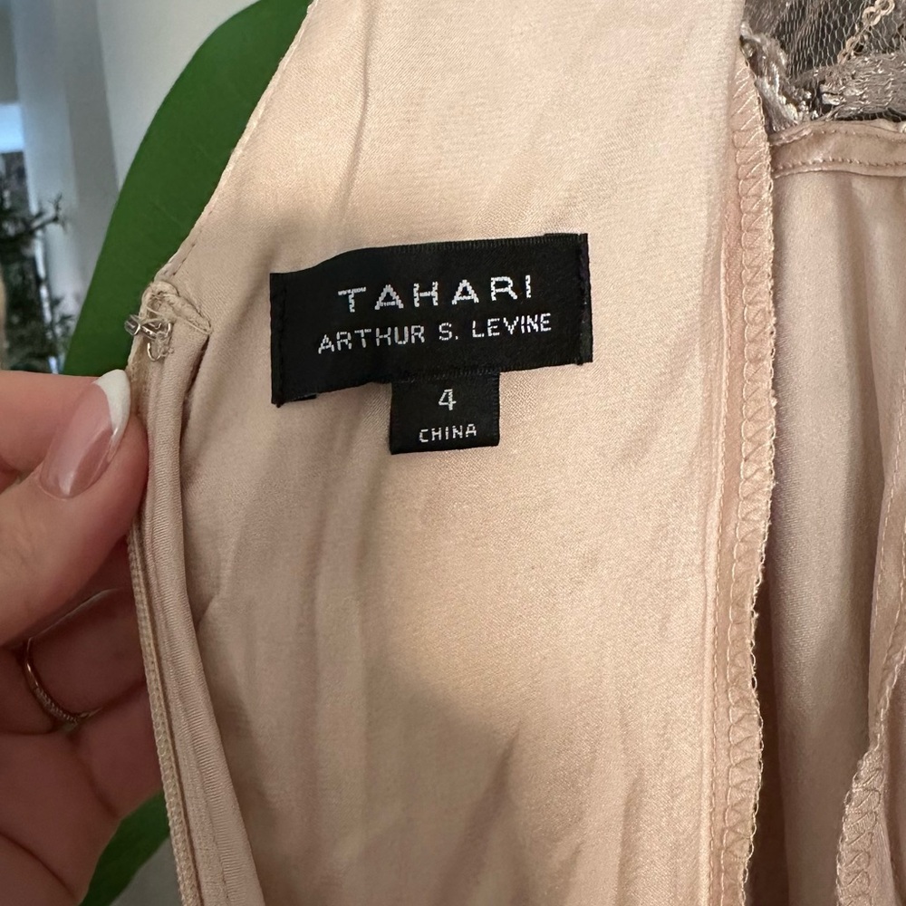Tahari ASL Formal Dress Size 4 - Picture 6 of 6